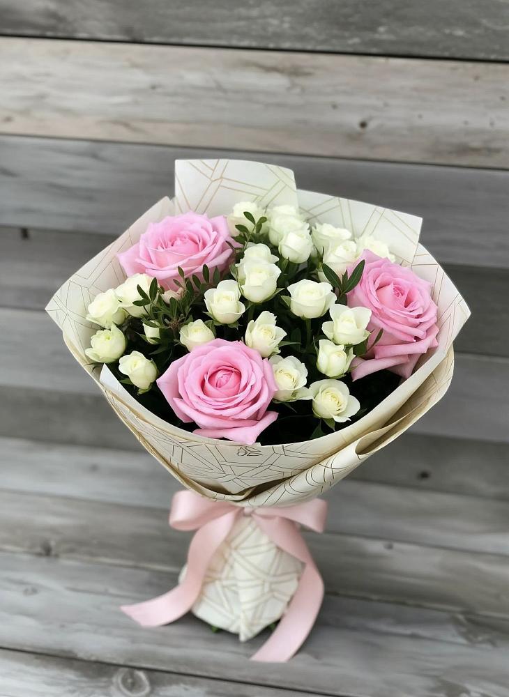 Букет цветов из: Розы в Шатурторф