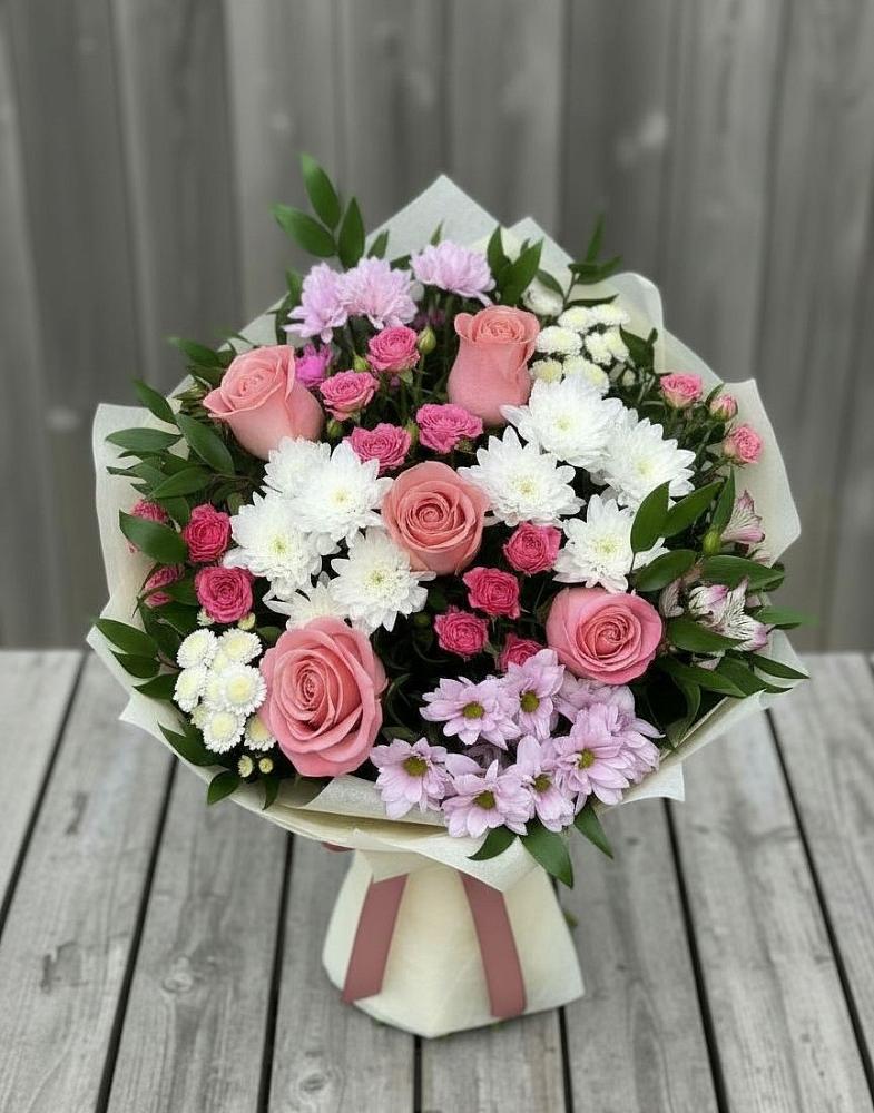 Букет цветов из: Альстромерии, Гвоздики, Розы и Хризантемы в Шатурторф