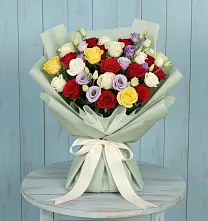 Букет цветов из:  Розы в Шатурторф