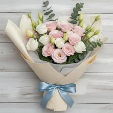 Букет цветов из:  Лизиантусы в Шатурторф