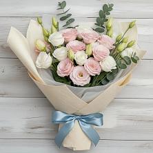 Букет цветов из:  Лизиантусы в Шатурторф