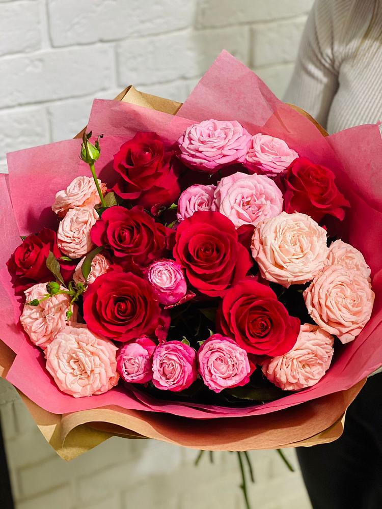 Букет цветов из: Розы в Шатурторф