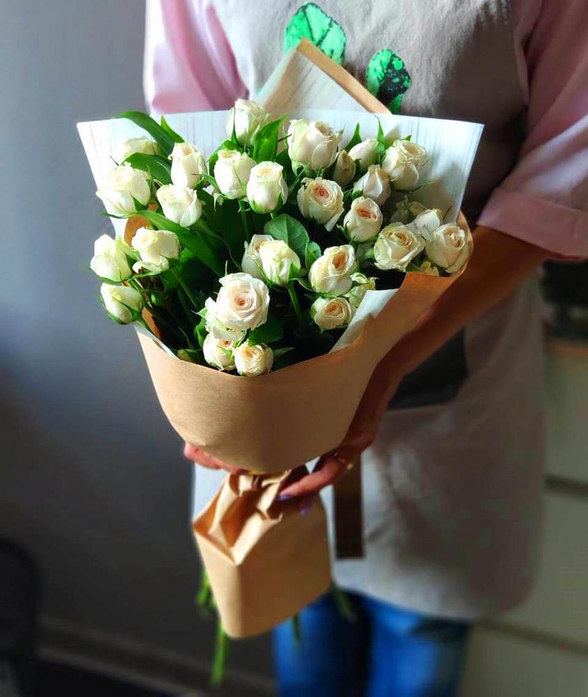 Букет цветов из: Розы в Шатурторф