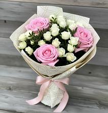 Букет цветов из:  Розы в Шатурторф