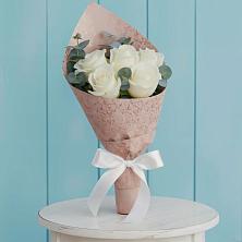 Букет цветов из:  Розы в Шатурторф