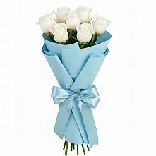 Букет 7 белых роз Проуд в Шатурторф