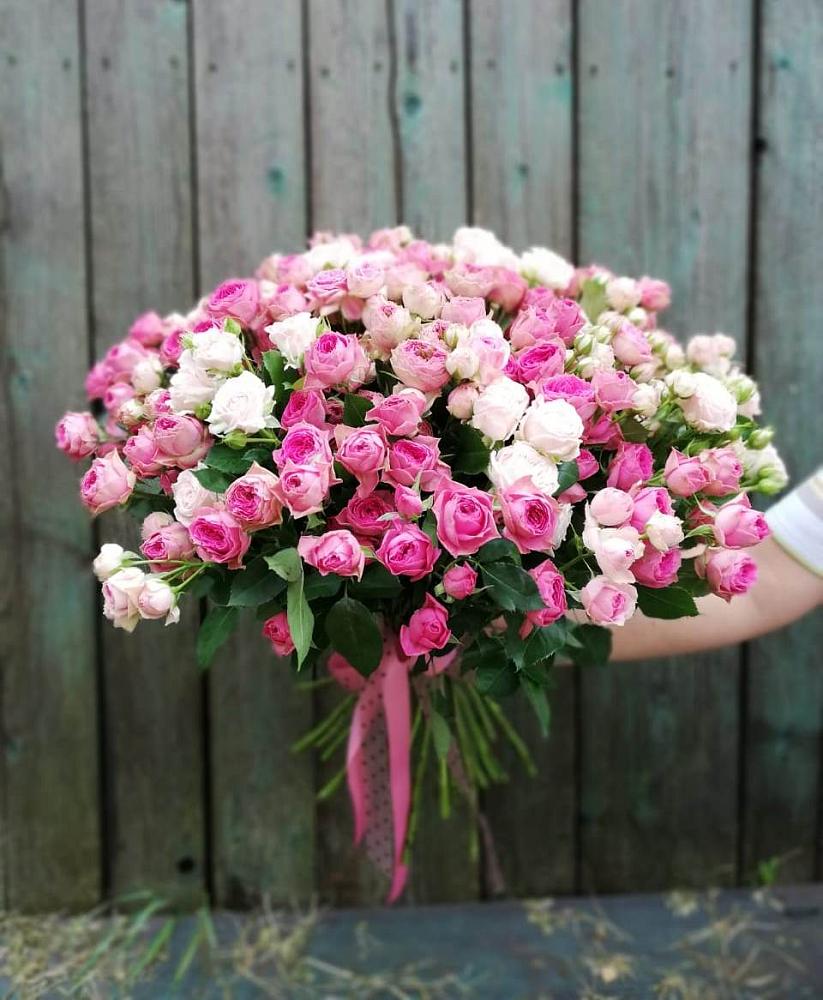 Букет Розовые кустовые розы Натали и Лав Лидия в Шатурторф