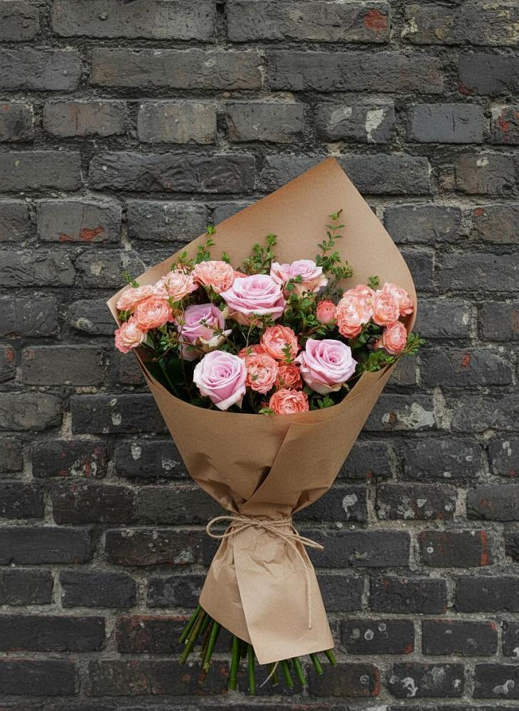 Букет цветов из: Розы в Шатурторф