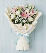 Букет цветов из:  Лилии в Шатурторф