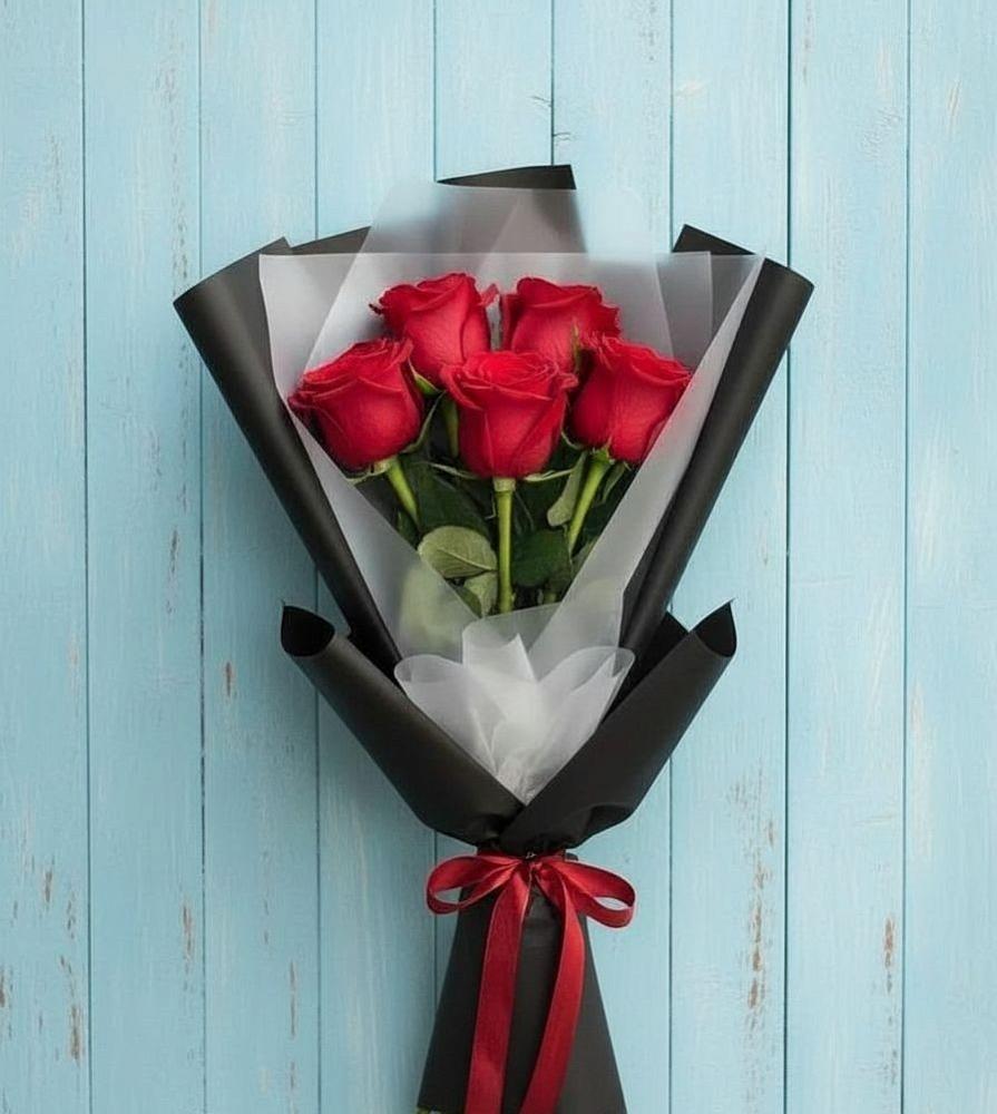 Букет цветов из: Розы в Шатурторф